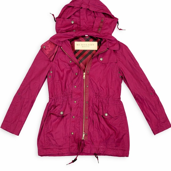 Burberry Jackets & Blazers - Burberry Brit Fuchsia Hooded Rain Jacket Women’s Size 6 Lightweight